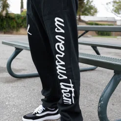 Magnum Sweats Black