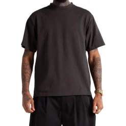 7.5oz Max heavyweight Cropped Tee Off Black