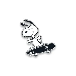 Snoopy Skateboard Pin