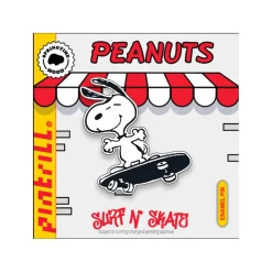 Snoopy Skateboard Pin